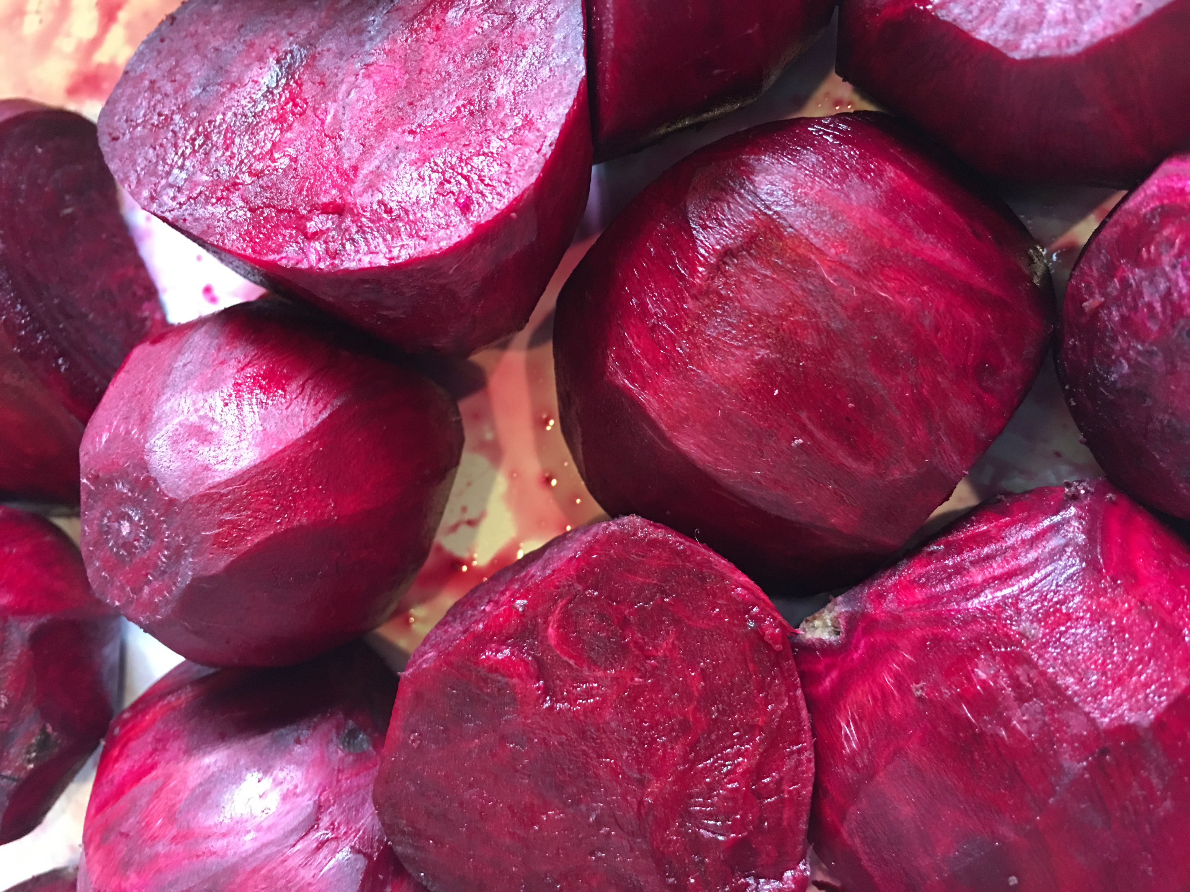 Roasting Beets, Best Beet Berry & Açaí Smoothie + Health Benefits of Beets